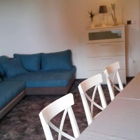Lägenhet Zold Haz Apartman Badacsonytomaj